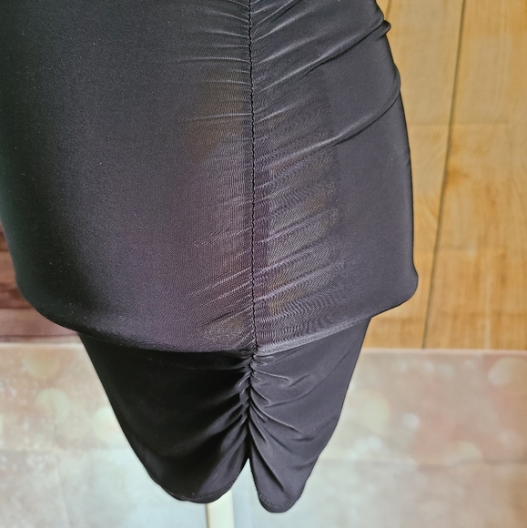 Entry dress - Picture 9 of 10